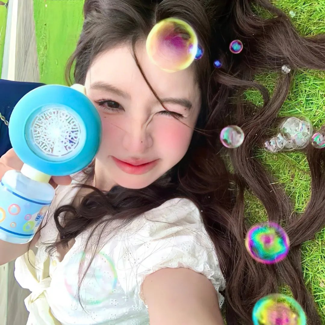 爱在心里口难开