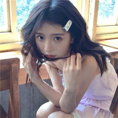 黑夜中的玻璃人偶
